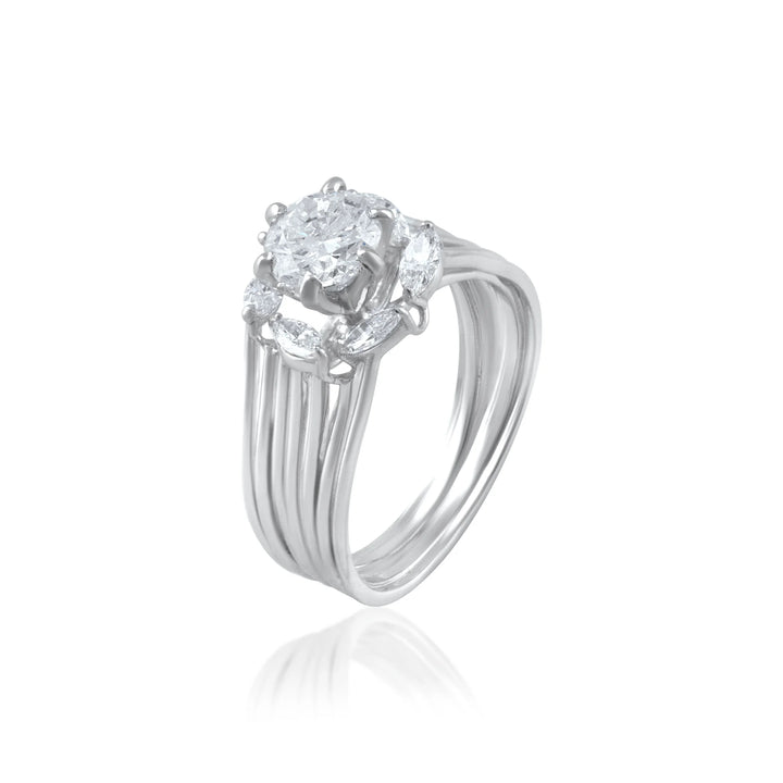 Single stone diamond ring